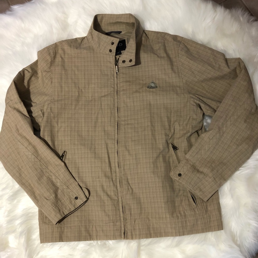 Izod men’s windbreaker jacket